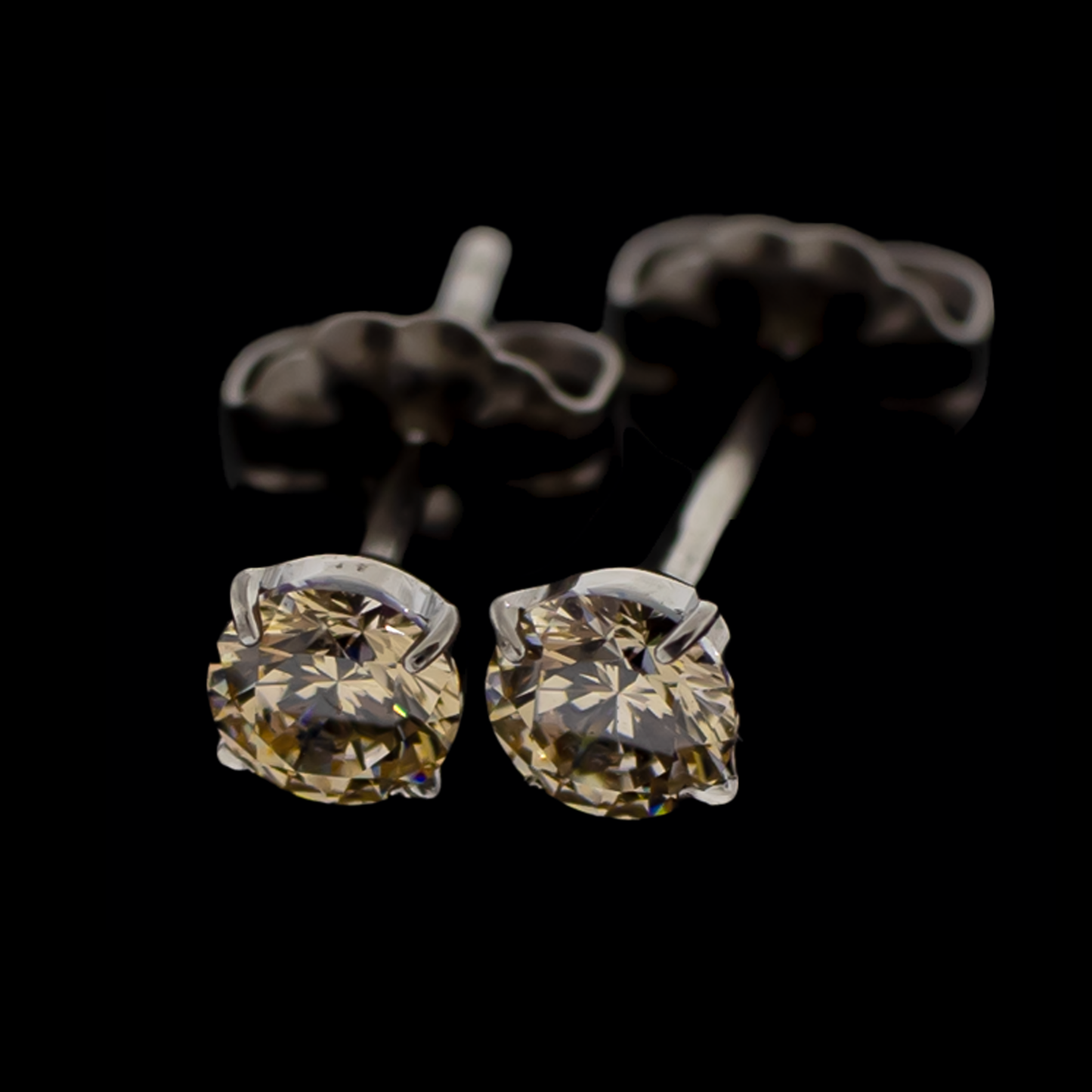 Dejah - Earring Studs - Khrysos Jewelry