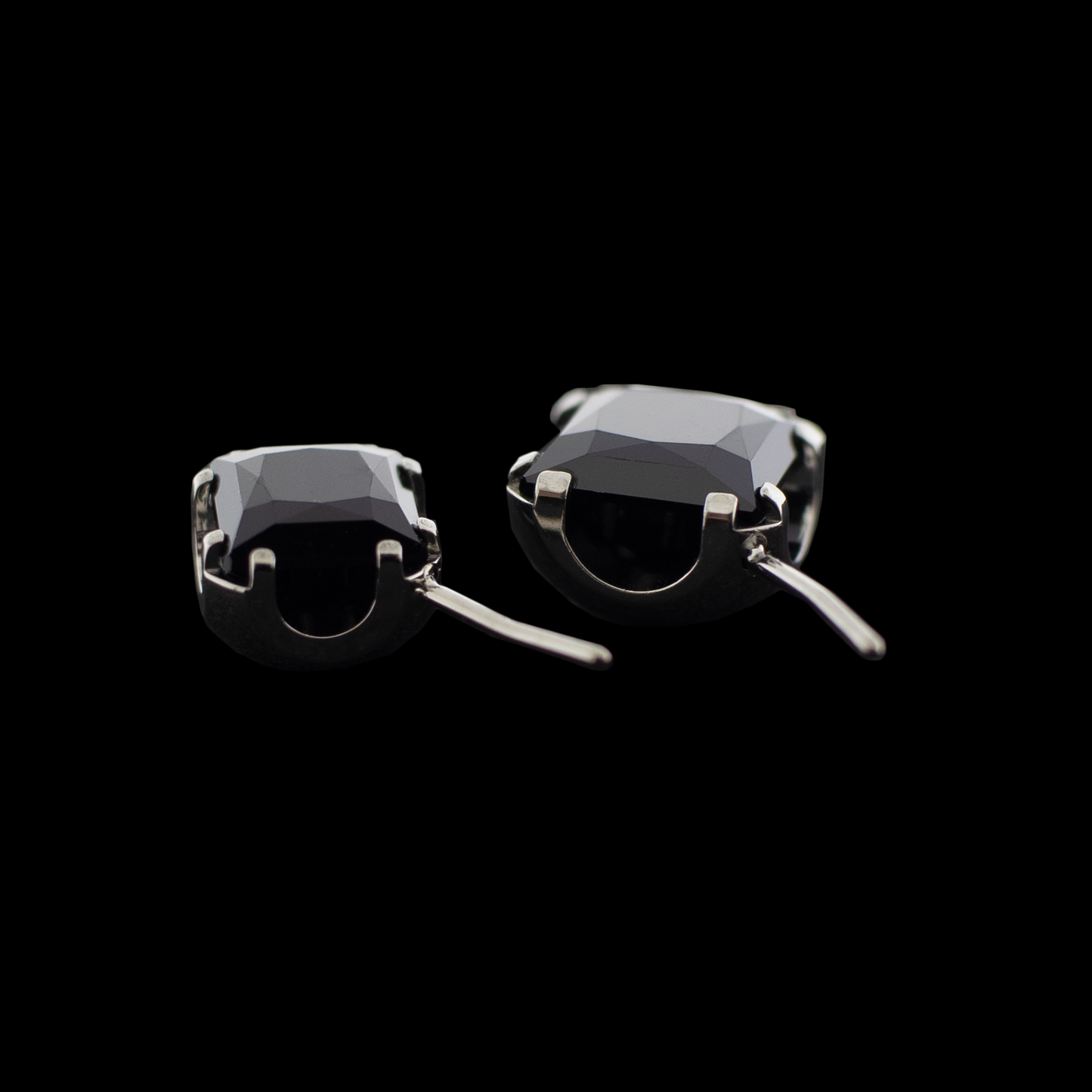 Axel- Square Front Facing Prong Set Low Profile End - Khrysos Jewelry