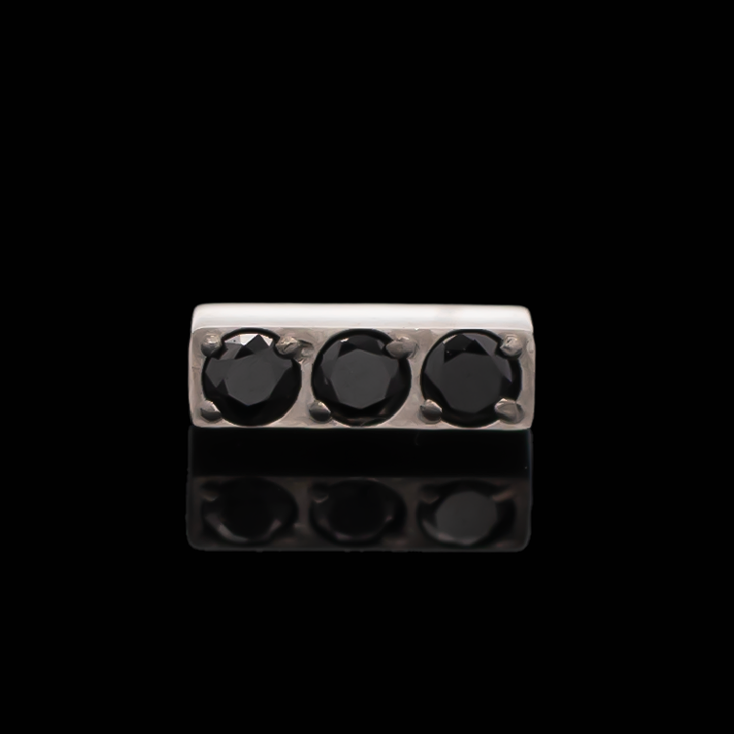 Sywa - 16G Internally Threaded End - Khrysos Jewelry