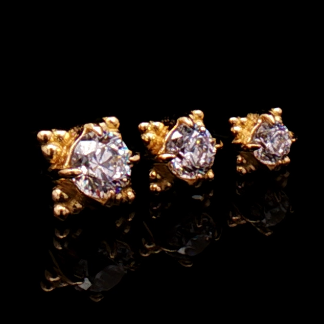 Wren - 18kt Gold Threadless End - Khrysos Jewelry