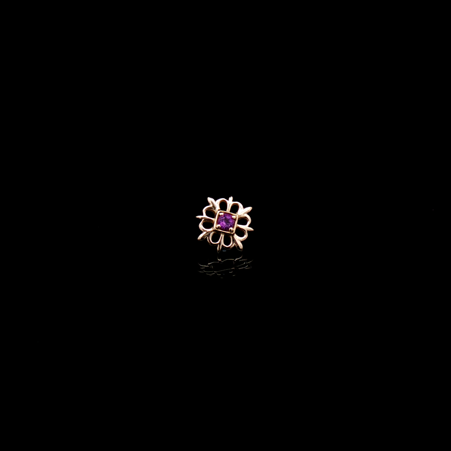Olivia - 18kt Gold Threadless End - Khrysos Jewelry