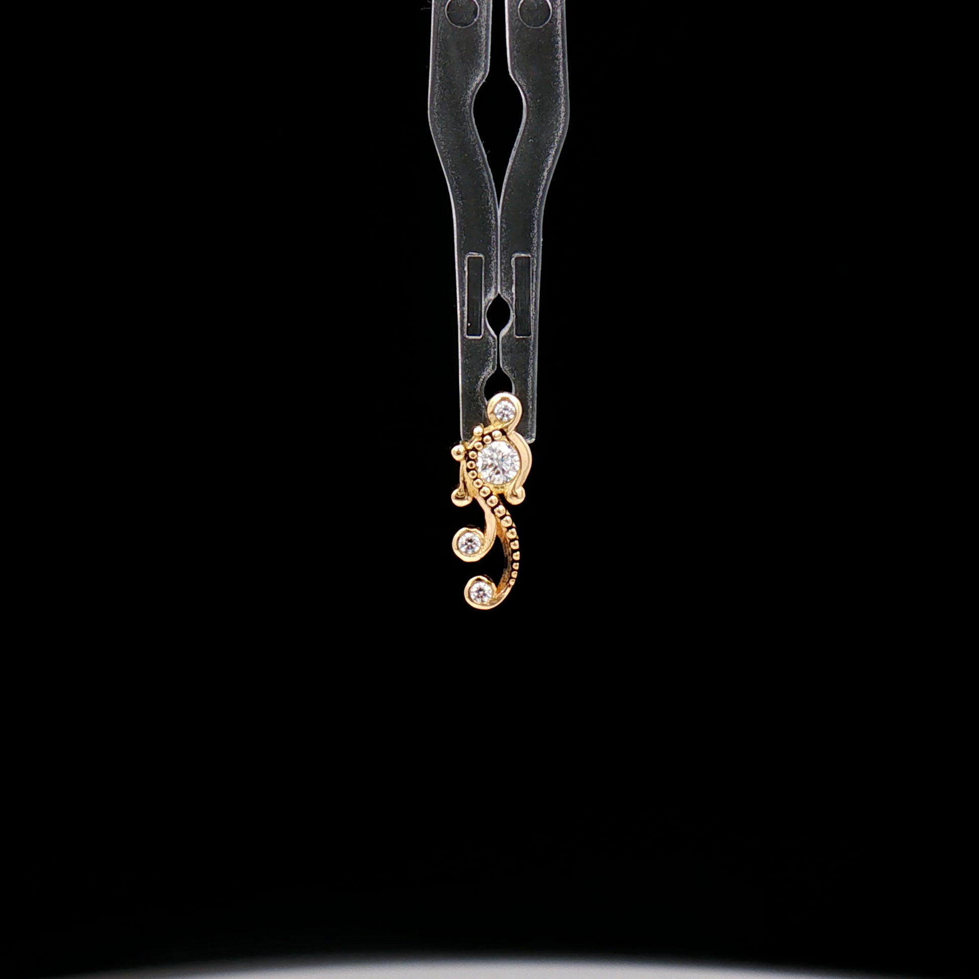 Eliana - 18kt Gold Threadless End - Khrysos Jewelry