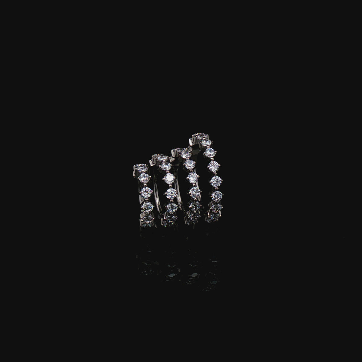 Vittoria - Hinged Ring