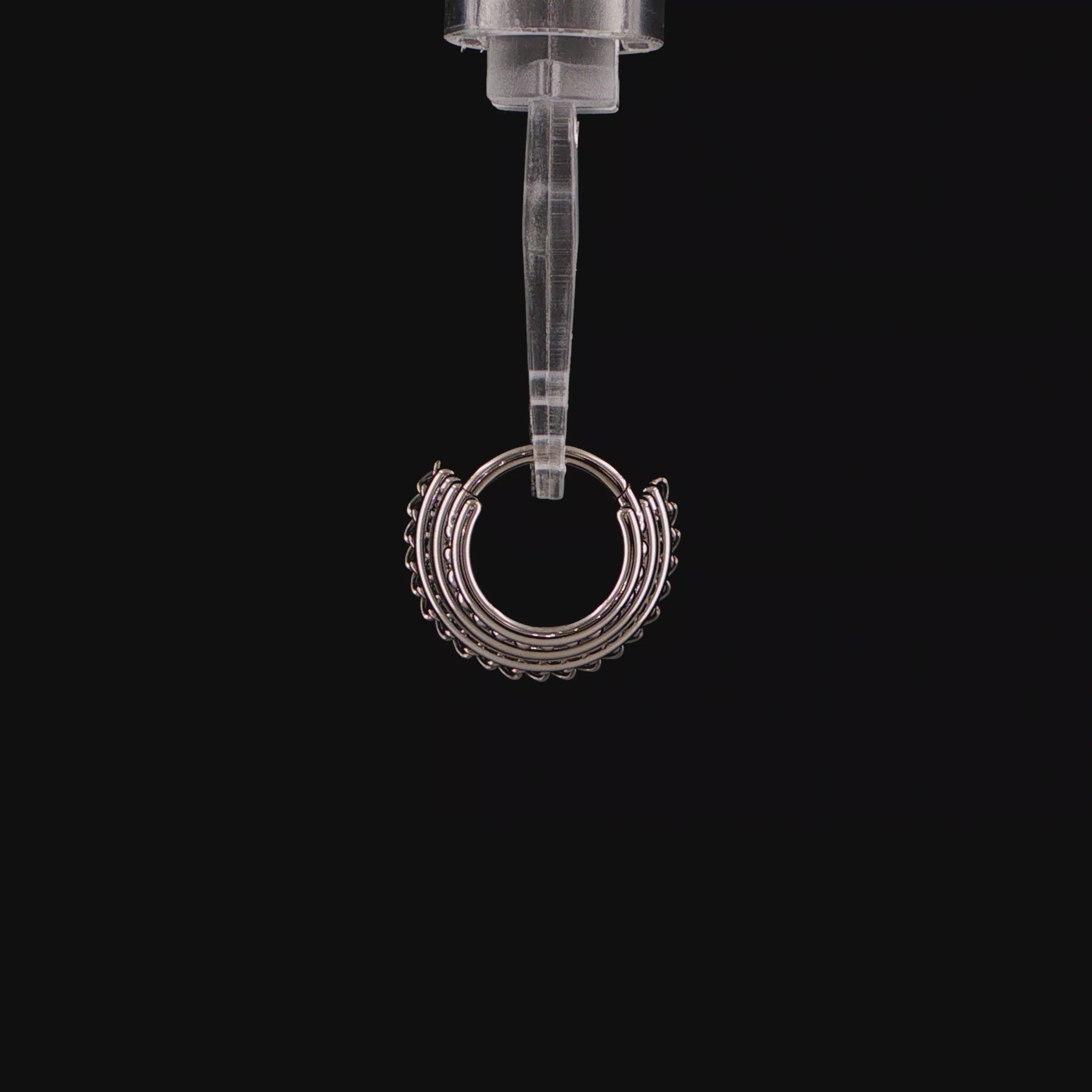 Damien - Hinged Ring