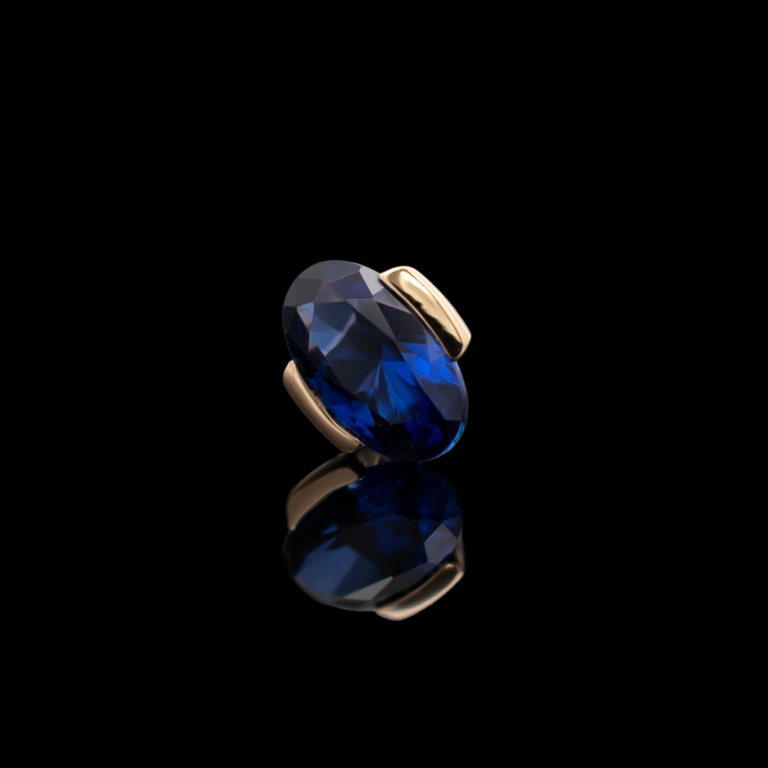 Nura - 18kt Gold Threadless End - Khrysos Jewelry